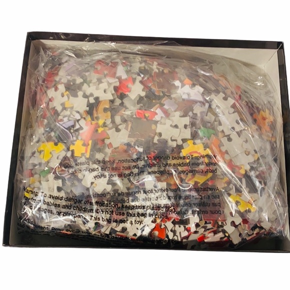 1000 pc Looney Tunes Puzzle by Aquarius - Picture 7 of 7